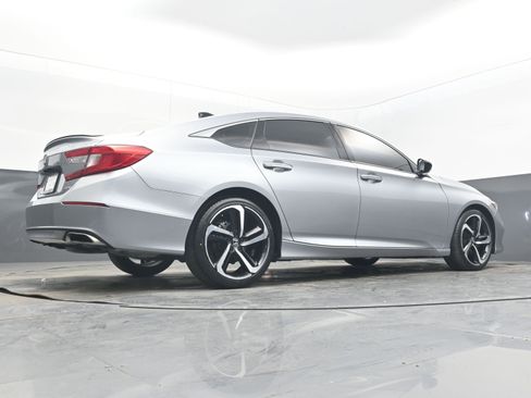 Used 2022 Honda Accord Sport image 27