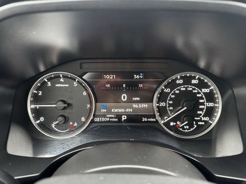 Used 2024 Mitsubishi Outlander SE image 23