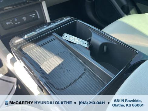 Certified 2025 Hyundai Tucson Limited FWD image 35
