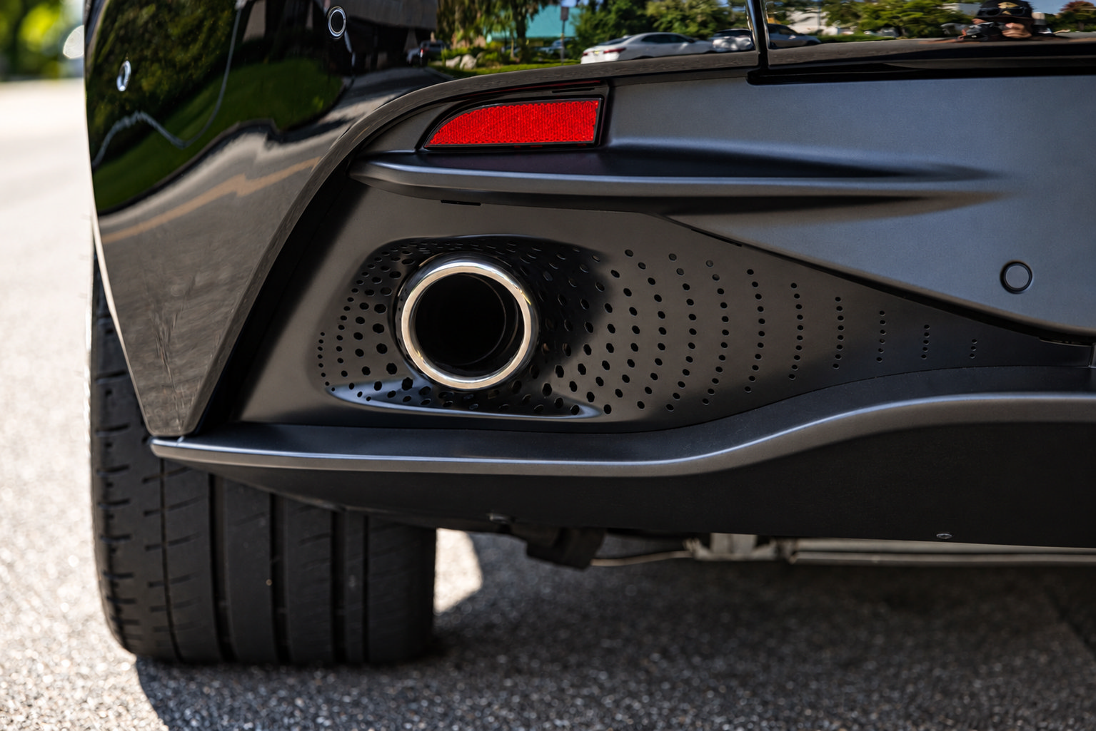 Used 2019 Aston Martin DB11 Volante RWD image 29