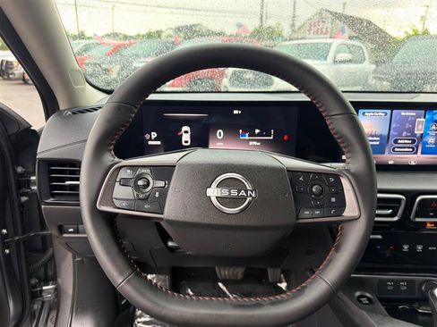 Used 2026 Nissan Sentra SR w/ Floor Mat Package FWD image 13
