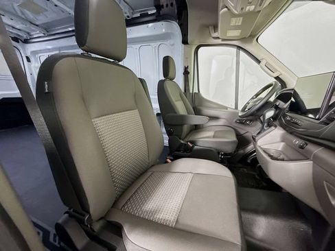 New 2026 Ford Transit 250 148 Medium Roof Extended AWD image 24