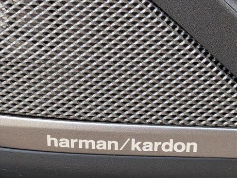 Used 2021 BMW 540i w/ Premium Package image 14