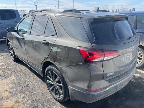 Used 2023 Chevrolet Equinox RS image 4