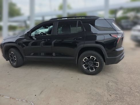 Used 2025 Chevrolet Equinox ACTIV w/ Safety and Technology Package FWD image 3