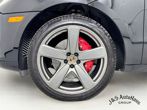 Used 2021 Porsche Macan GTS image 38