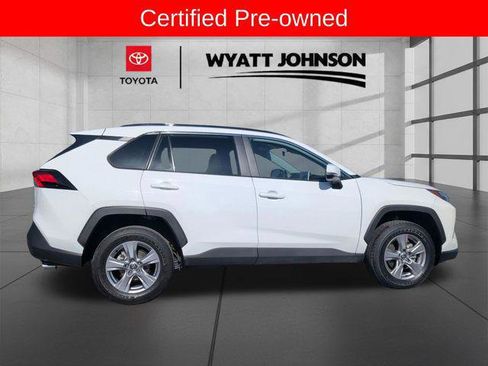 Certified 2025 Toyota RAV4 XLE AWD/4WD image 6