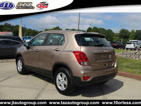 Used 2018 Chevrolet Trax LS AWD/4WD image 5