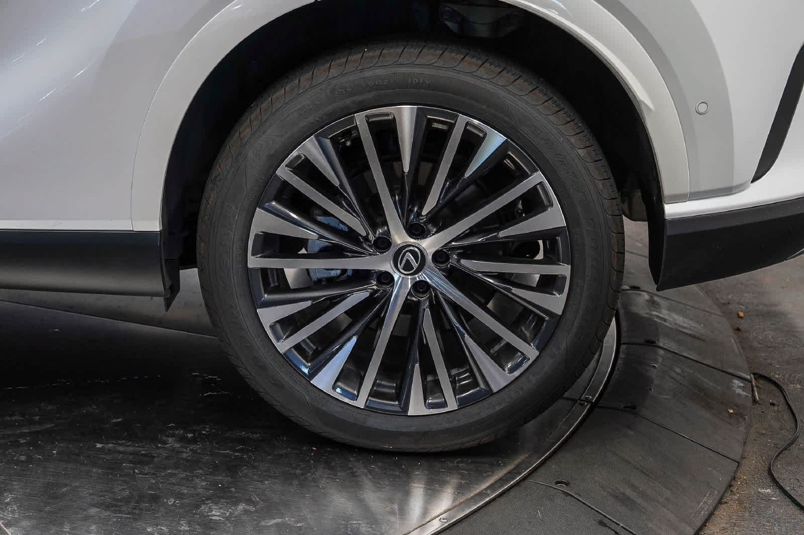Used 2024 Lexus RX 350 Premium Plus w/ Convenience Package FWD image 10
