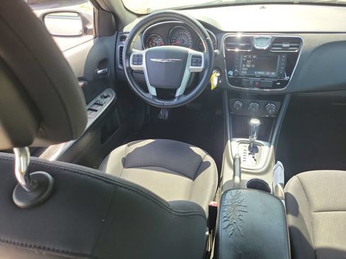 Used 2014 Chrysler 200 Touring w/ 200 S Group FWD image 11