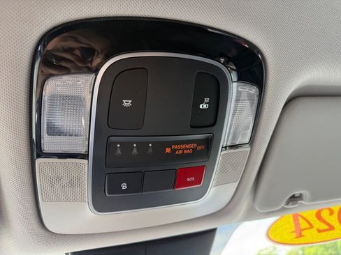 Certified 2024 Hyundai Tucson SEL AWD/4WD image 37
