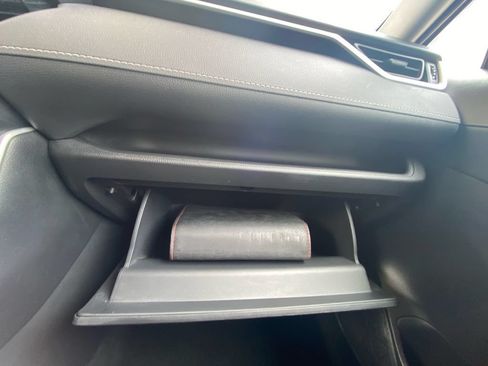 Used 2022 Toyota RAV4 XLE AWD/4WD image 24