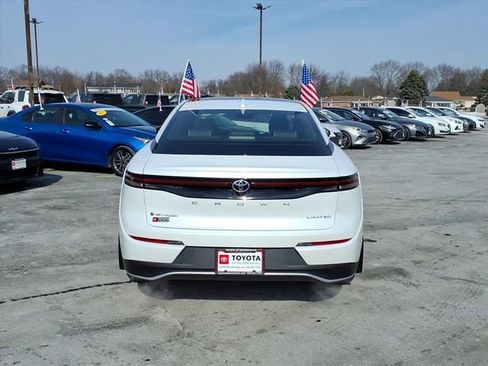 New 2026 Toyota Crown Limited w/ Advanced Technology Package image 4