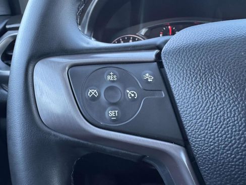 Used 2023 GMC Acadia AT4 image 38