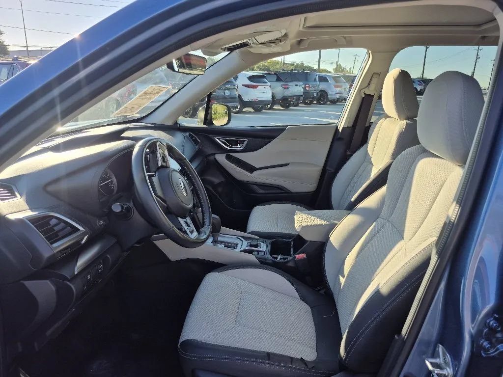 Used 2021 Subaru Forester Premium AWD/4WD image 12