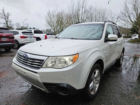 Used 2009 Subaru Forester 2.5X w/ Popular Equipment Group 5A image 7