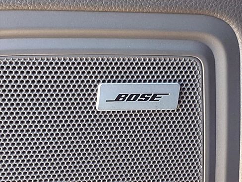 Used 2017 Porsche Macan image 11