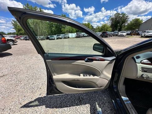 Used 2006 Buick Lucerne CXL w/ Luxury Package FWD image 22