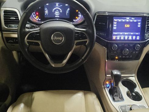 Used 2019 Jeep Grand Cherokee Limited AWD/4WD image 22