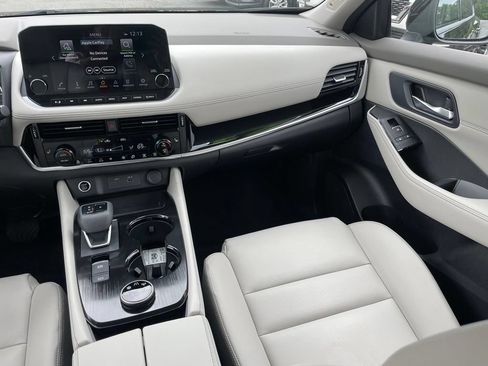Certified 2023 Nissan Rogue SL w/ SL Premium Package AWD/4WD image 11