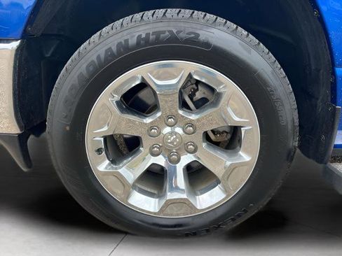 Used 2019 RAM 1500 Big Horn AWD/4WD image 11