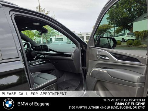 Used 2024 Cadillac Escalade ESV Sport w/ LPO, ONYX Package AWD/4WD image 10