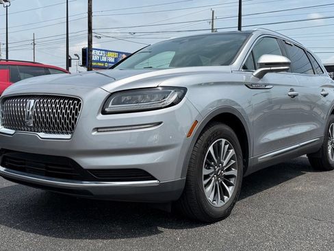 Used 2021 Lincoln Nautilus Reserve FWD image 14