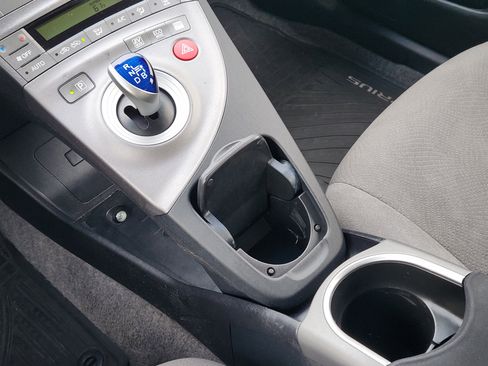 Used 2015 Toyota Prius Two FWD image 22
