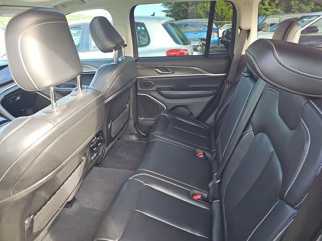Used 2023 Jeep Grand Cherokee 4WD 4xe image 13