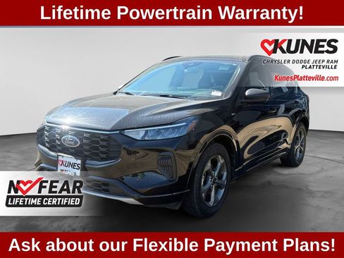 Used 2023 Ford Escape ST-Line AWD/4WD image 3