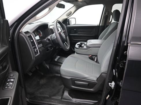 Used 2019 RAM 1500 Tradesman w/ Popular Equipment Group AWD/4WD image 9