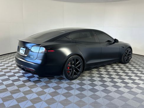 Used 2023 Tesla Model S Plaid image 7