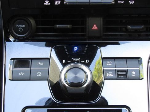 Certified 2024 Toyota bZ4X AWD w/ Weather Package image 32
