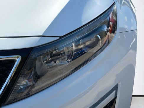 Used 2015 Kia Optima SX image 9