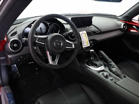 New 2025 MAZDA MX-5 Miata Grand Touring w/ Appearance Package RWD image 21