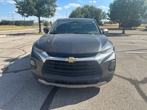 Used 2022 Chevrolet Blazer LT FWD image 2