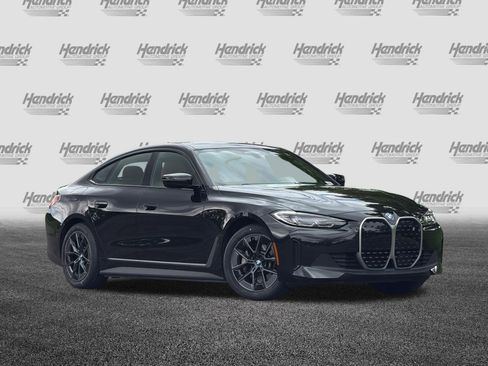 Used 2023 BMW i4 eDrive35 image 2