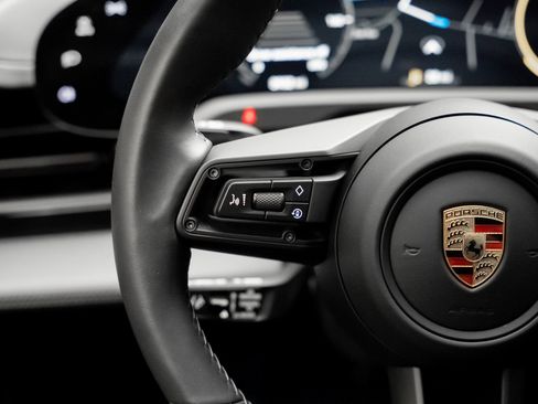 Used 2023 Porsche Taycan GTS image 41