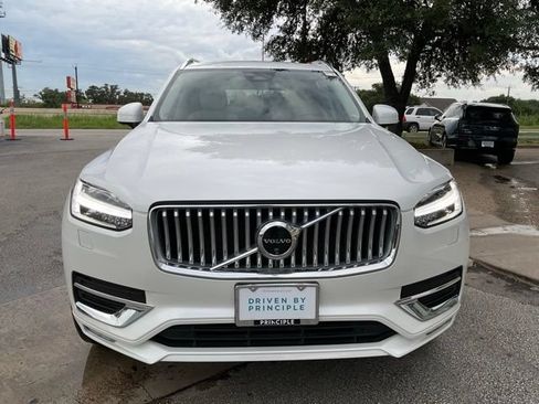 Certified 2024 Volvo XC90 B6 Plus AWD/4WD image 2
