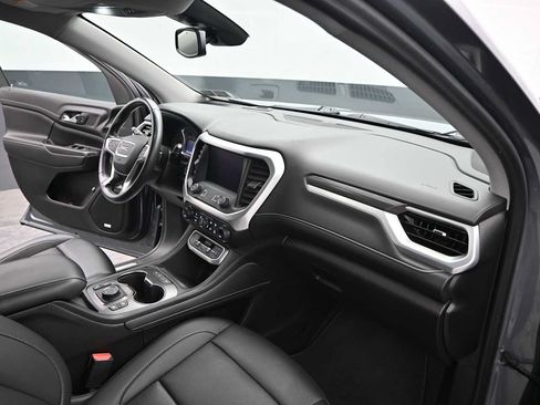 Used 2022 GMC Acadia SLT w/ LPO, Roadside Safety Package AWD/4WD image 23