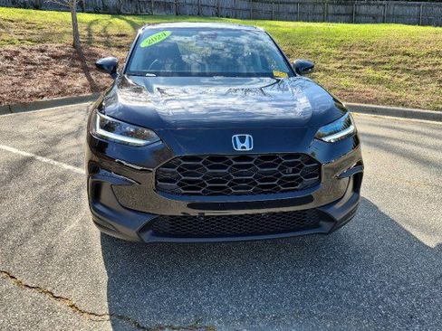 Certified 2024 Honda HR-V LX image 2