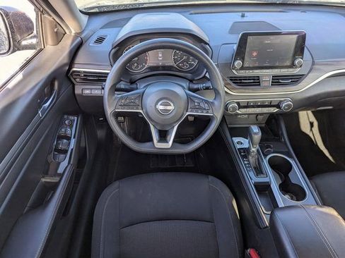 Used 2023 Nissan Altima 2.5 SV image 25