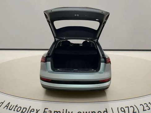 Used 2023 Audi e-tron Premium Plus AWD/4WD image 15