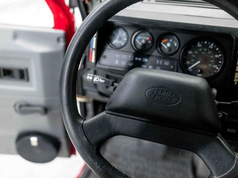 Used 1997 Land Rover Defender 90 AWD/4WD image 68