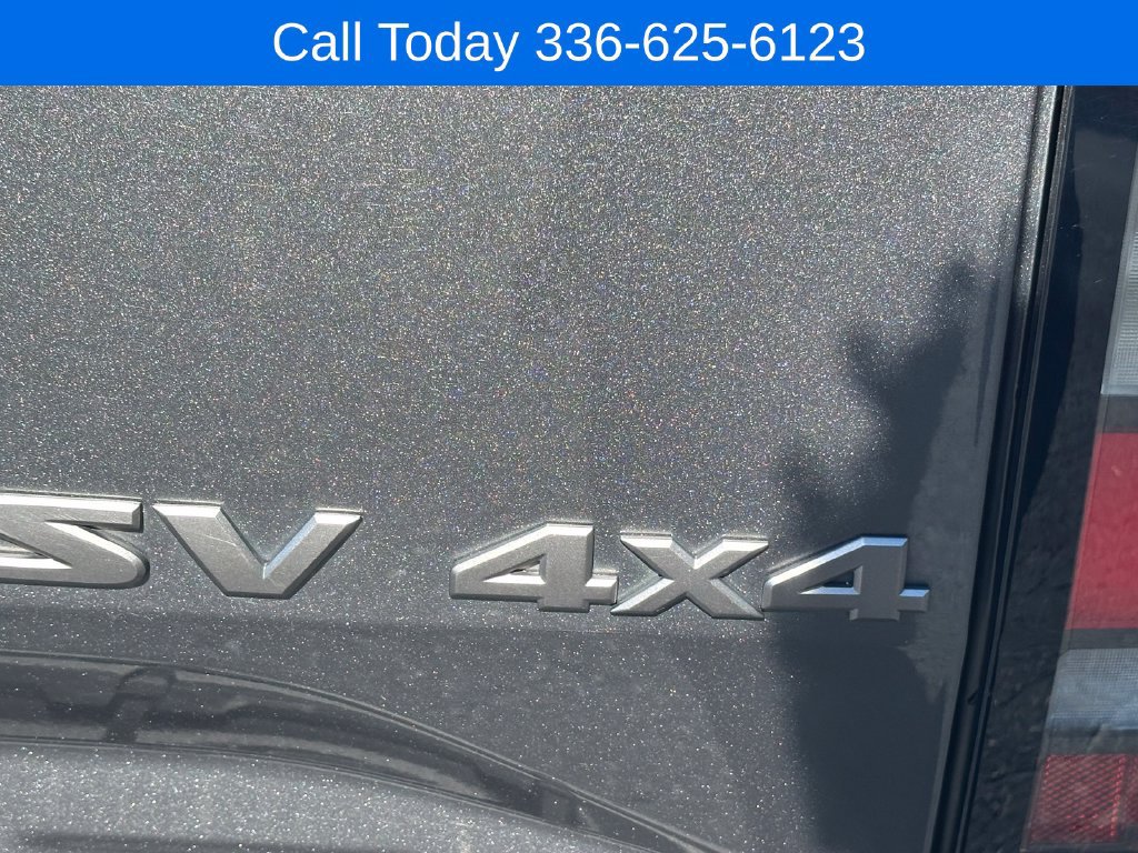 Used 2022 Nissan Frontier SV AWD/4WD image 10