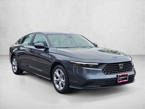 New 2026 Honda Accord LX image 7