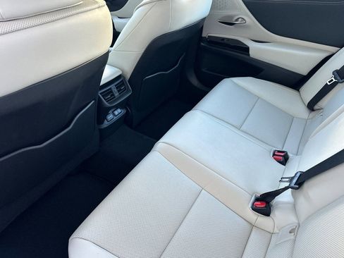 New 2025 Lexus ES 350 w/ Premium Package image 20
