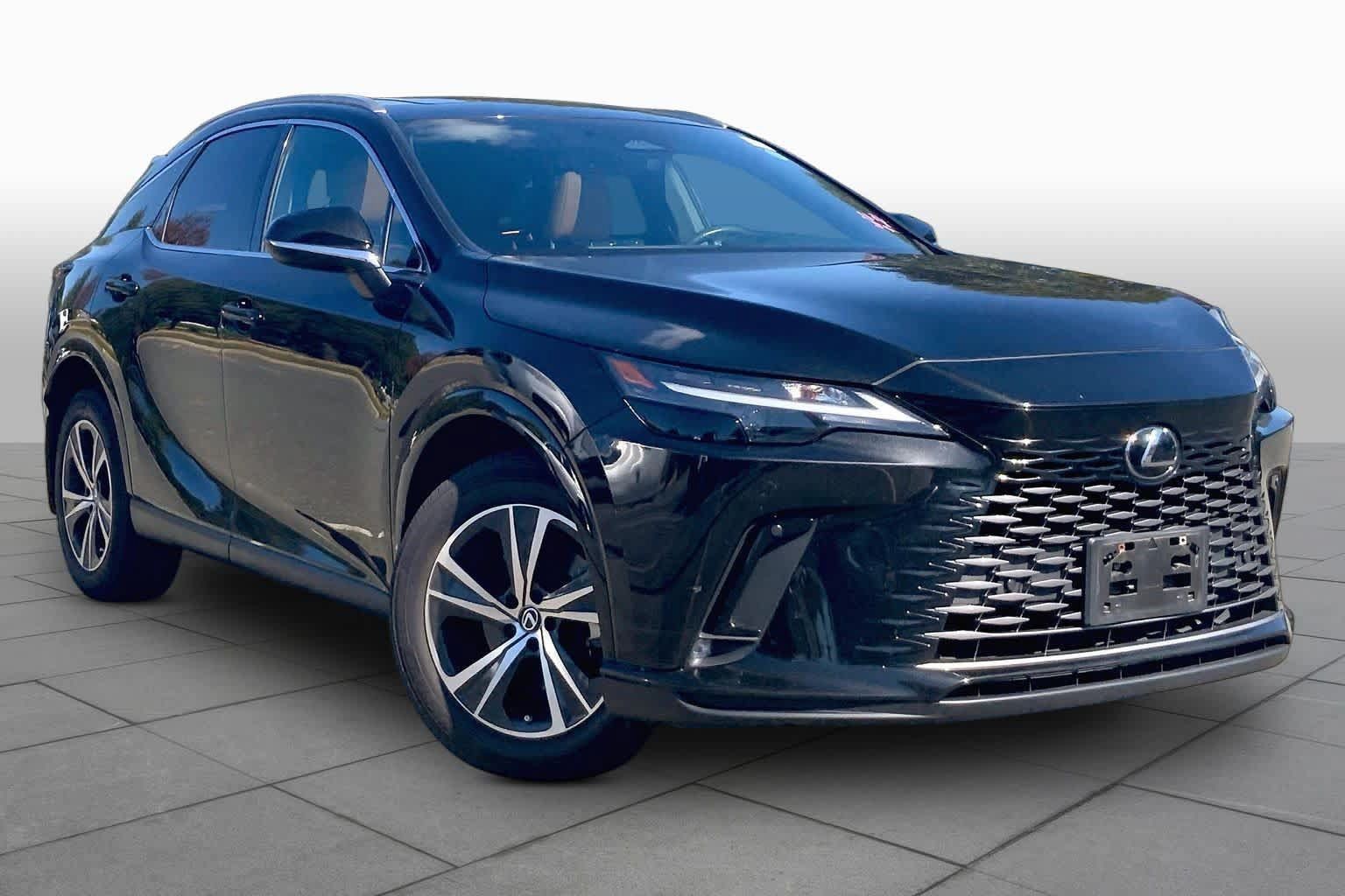 Used 2024 Lexus RX 350 Premium w/ Cold Area Package AWD/4WD image 3