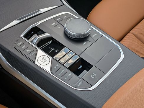 New 2026 BMW 330i Sedan w/ Premium Package RWD image 26