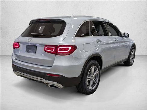 Used 2022 Mercedes-Benz GLC 300 image 5